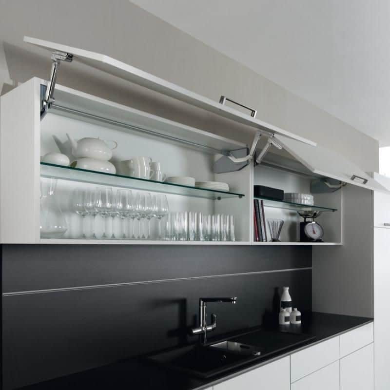 Ảnh thực tế bộ tay nâng FREE SWING Hafele 493.05.772, đen Ảnh thực tế bộ tay nâng FREE SWING Hafele 493.05.772, đen