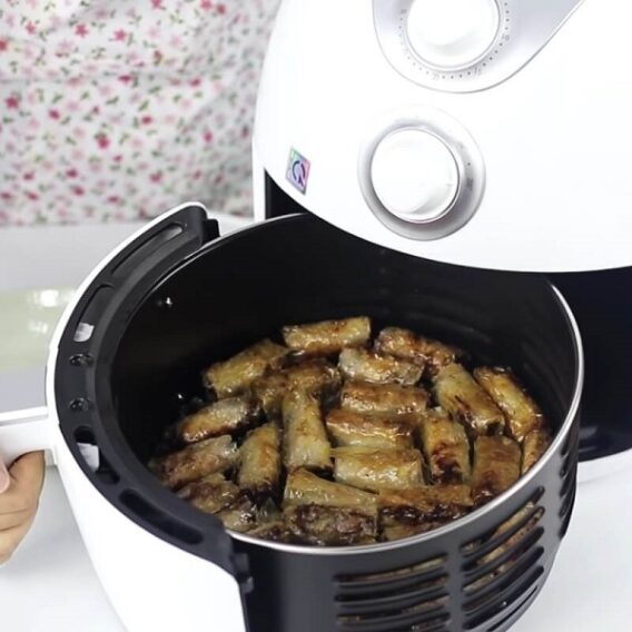 Cách chiên chả giò bằng nồi chiên không dầu