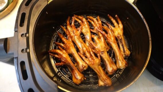 Cách làm chân gà nướng bằng nồi chiên không dầu