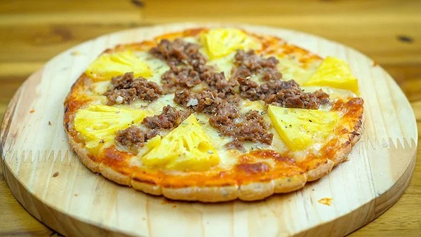 Cách làm Pizza bò dứa bằng nồi chiên không dầu