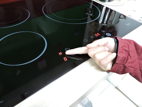 Cách sử dụng bếp từ hafele 2 Tắt/Mở khóa an toàn trẻ em BẾP TỪ HAFELE