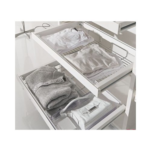 Ảnh thực tế của rổ kéo móc vào khung kéo 490mm Hafele 805.83.102