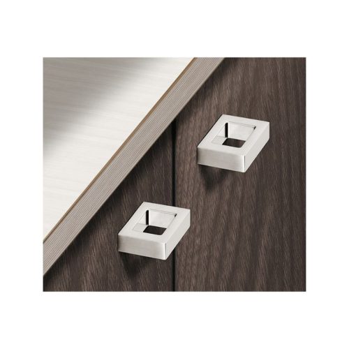 Ảnh thực tế của tay nắm tủ H1320 Hafele 110.34.271