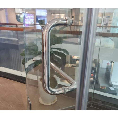 Ảnh thực tế tay nắm phòng tắm kính CC275X425MM Häfele DIY 499.68.040