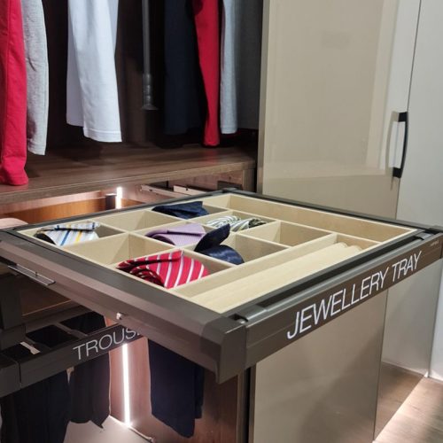 Hình ảnh khay đựng trang sức 600mm Hafele 807.95.101