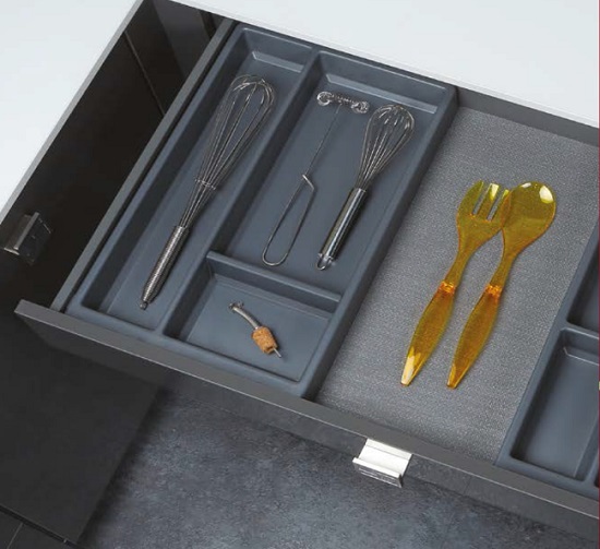 Hình ảnh của khay chia tủ bếp Hafele 556.70.140