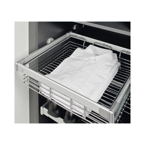 Ảnh thực tế của rổ kéo móc vào khung kéo 305mm Hafele 805.83.105